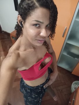 GabrielaLealBrasileña de La Coruña,España